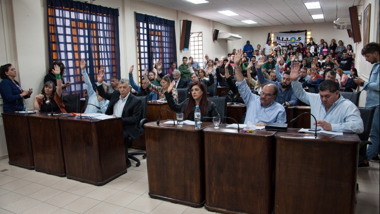 Los intendentes ajustan para que cierren los números