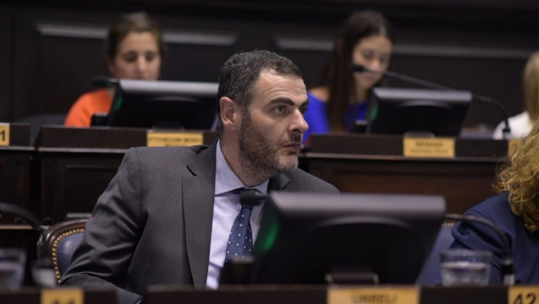 Urreli descartó que los municipios apunten al "corte de boleta" en los comicios