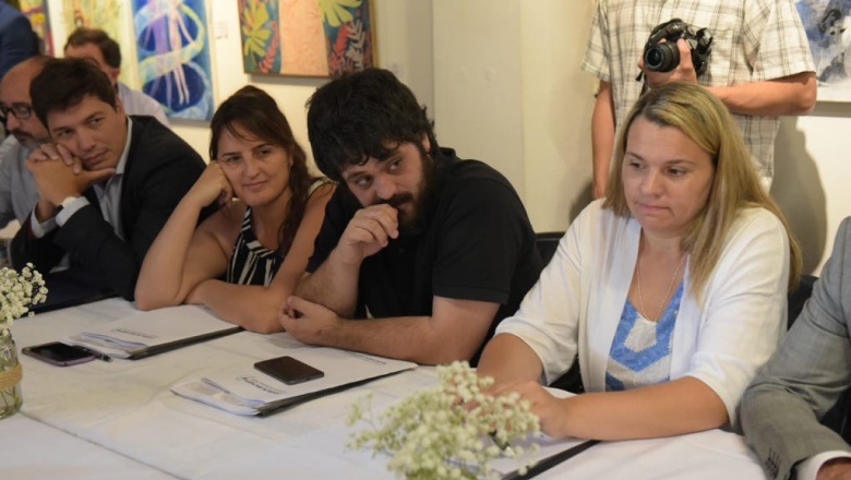 Tignanelli opinó que “es una farsa” que Cambiemos y el Frente Renovador “estén preocupados por la autonomía municipal o el bien de la provincia”