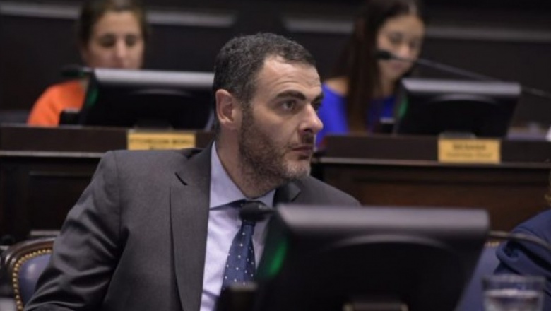 "Díaz Pérez hizo pelota Lanús, por eso Manuel Quindimil no hubiera estado de acuerdo con él"