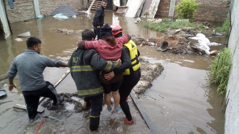Obras sin terminar y familias con miedo a dejar sus casas en Lomas y Echeverría