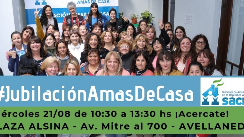 Las amas de casa celebran su 35° aniversario en la Plaza Alsina