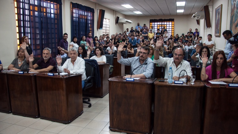 Aprobaron los pedidos de licencia de Kravetz y Russo