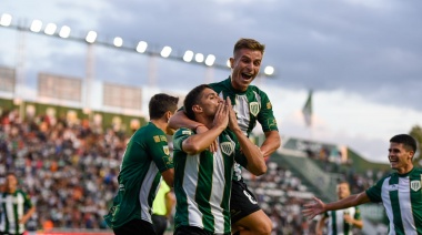 Banfield ganó, gustó y goleó