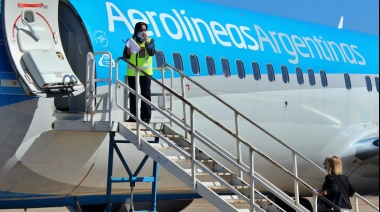 Los gremios aeronáuticos en alerta por suspensiones masivas en Aerolíneas Argentinas