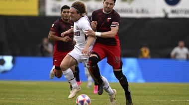 Lanús jugó un pésimo partido frente a Colón y se quedó afuera de la Copa Argentina