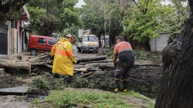 Alerta roja: el Municipio pidió a los vecinos evitar circular por la ciudad