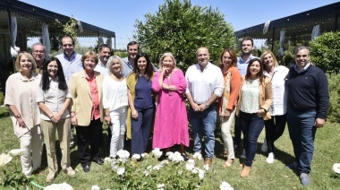 Etchecoin sobre una eventual candidatura de Carrió: “Siempre la queremos en la cancha”