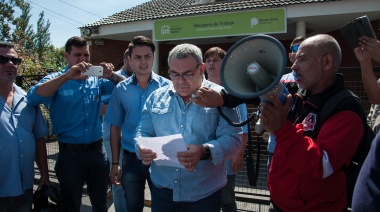 Choferes de la empresa de colectivos San Vicente exigieron la reincorporación de un despedido