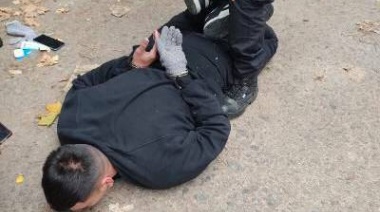 La Policía impidió un robo y detuvo a motochorros