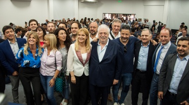 En la Universidad de Lomas, Insaurralde y Magario reclamaron por la autonomía de los municipios