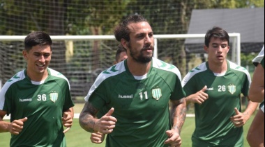 Con Osvaldo, Banfield arrancó la pretemporada en Guillón