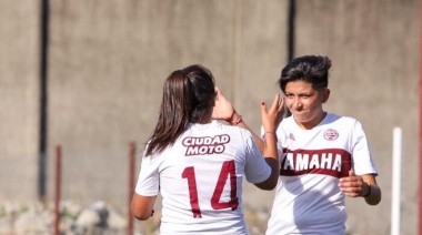 Fútbol femenino: continúa la acción