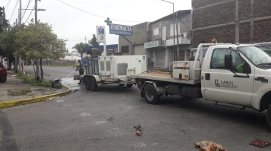 Los equipos de emergencia de Lanús trabajan luego del temporal