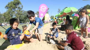 Multitudinario inicio de “Lanús Playa”