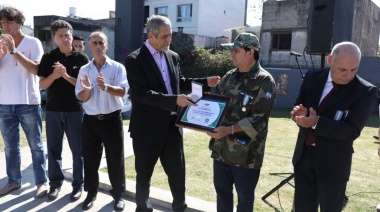 Avellaneda homenajeó a los caídos y veteranos de Malvinas