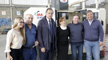 Scioli visitó Brown y respaldó a la “gente que quiere producir y generar empleo”