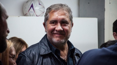 Pallares opinó que el Gobierno convocó a la oposición porque "se ve ahogado"