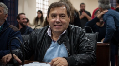 García opinó del oficialismo y señaló que engancharse de la boleta de Macri es como "llevar un collar de sandías"