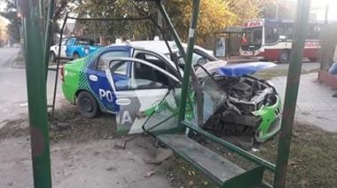 Dos policías heridos tras chocar el patrullero durante una persecución