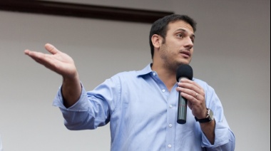 Un amplio sector del movimiento obrero respalda a Julián Álvarez
