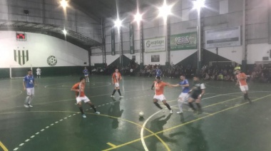 Banfield perdió y se hundió en la tabla
