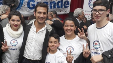 Suman apoyos a la candidatura de Julián Álvarez
