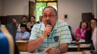 Saavedra destacó el encuentro de Kicillof con los intendentes del peronismo