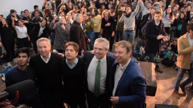 Con jubilados y jóvenes, comenzó el tour de Alberto Fernández y Kicillof por el sur del Conurbano