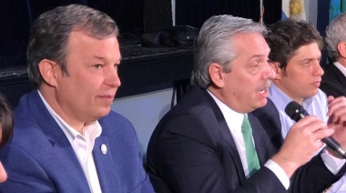 Con jubilados y jóvenes, comenzó el tour de Alberto Fernández y Kicillof por el sur del Conurbano