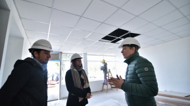Gray supervisó construcción del Jardín de Infantes 938