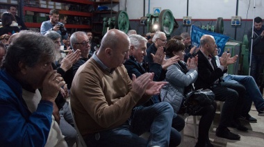 Junto a Batakis y Depetri, el Frente Productivo lanusense presentó su relevamiento de negocios y pymes