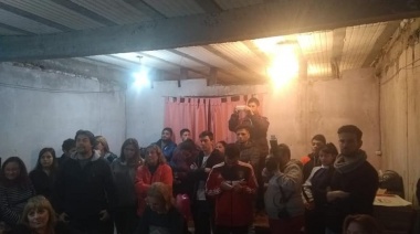 Luis Otero visitó el barrio San Juan junto a la titular del Instituto de Género provincial