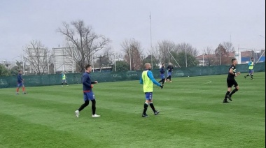 Racing se impuso sobre Arsenal