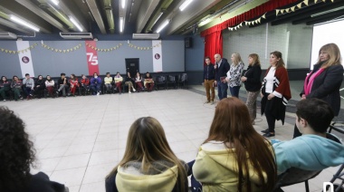 Grindetti y Sánchez Zinny supervisaron los cursos de "Superate"
