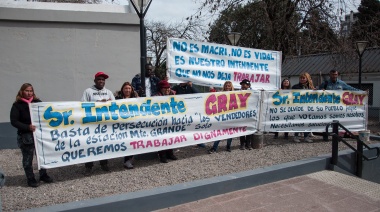Exigen a Gray una normativa que regularice a los comerciantes de la estación