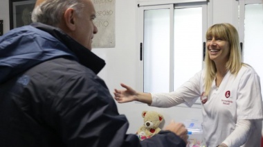 Grindetti reinauguró la Sala Giardino