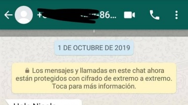 Nicolás Russo responde mensajes de los vecinos por Whatsapp
