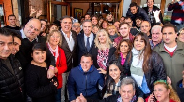 Pichetto visitó Avellaneda y participó de un acto junto a Luis Otero