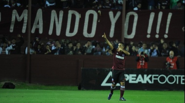 Lanús venció a Boca y es escolta de la Superliga