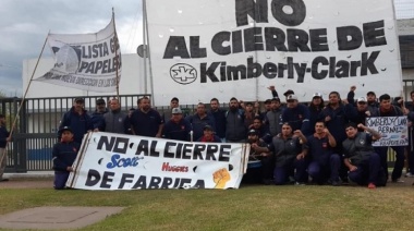 Trabajadores de Kimberly-Clark recibieron respaldo de la CTA Autónoma