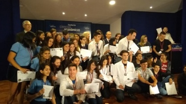 Económicas entrega premios a los ganadores de las olimpíadas