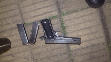 Pareja detenida con un arma de guerra en Llavallol