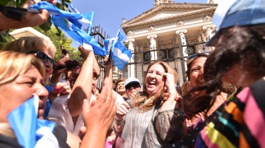 Magdalena Goris asumió como senadora provincial