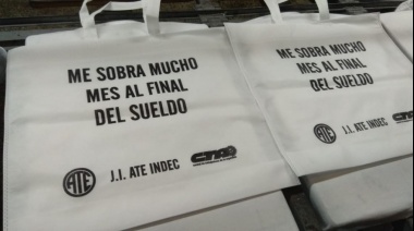 Para recuperar lo perdido durante el macrismo, los estatales nacionales deberían cobrar un bono de $300 mil