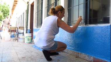 El Municipio realiza refacciones y trabajos de mantenimiento en escuelas provinciales