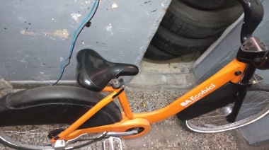Ofrecieron por Internet una moto robada y los detuvieron cuando la iban a vender