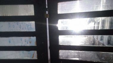 Entraron a la madrugada y y casi prenden fuego las aulas de una escuela