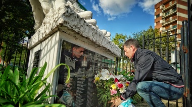 Por el aniversario de la gesta de Malvinas, Gray homenajeó a los héroes caídos del distrito