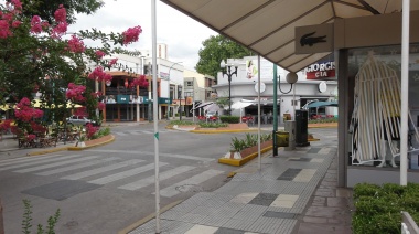 Sin beneficios en tasas municipales, comercios de Adrogué se la rebuscan para pagar sueldos y no cerrar